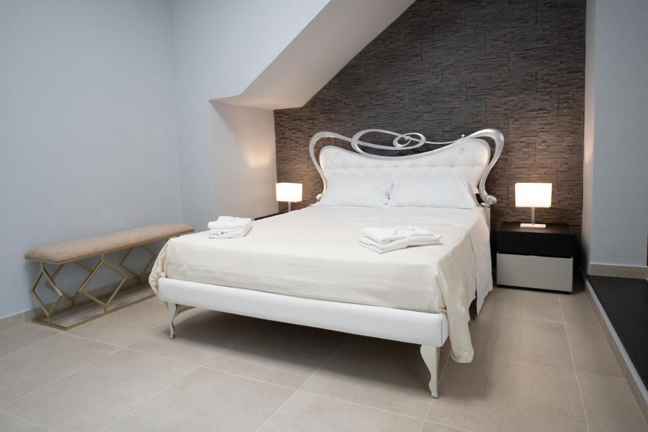 Iitana Luxury Apartment - Fronte Mare Con Vasca Idromassaggio Catania Ngoại thất bức ảnh