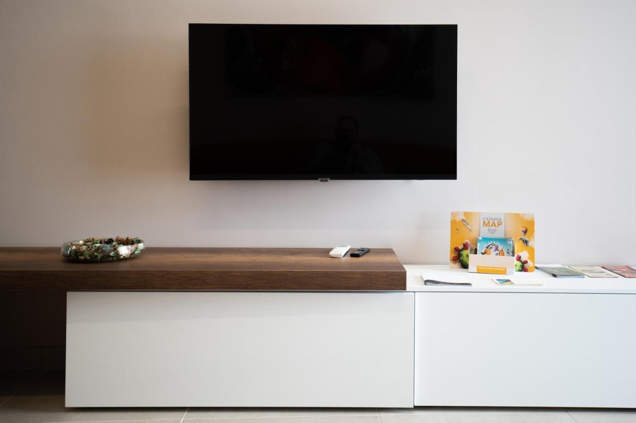 Iitana Luxury Apartment - Fronte Mare Con Vasca Idromassaggio Catania Ngoại thất bức ảnh