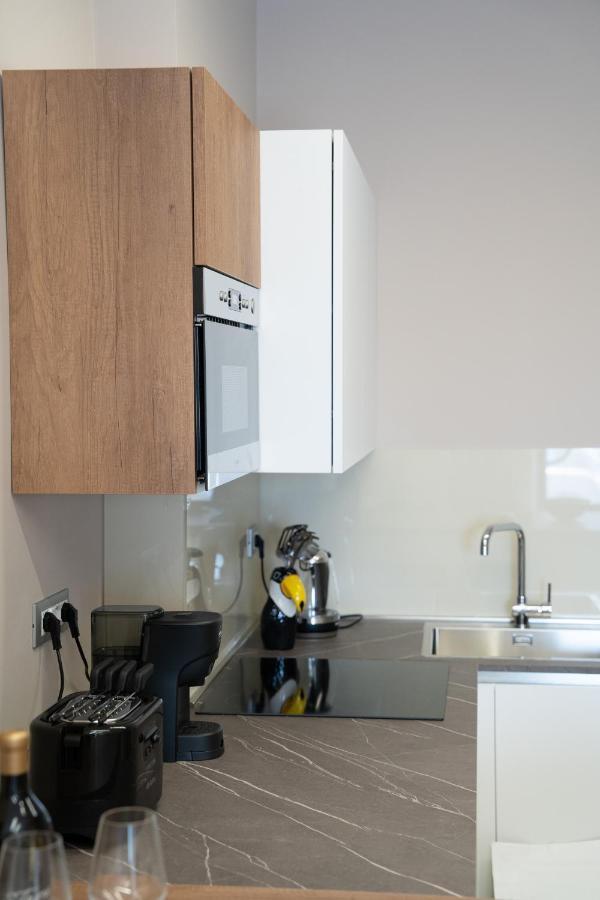 Iitana Luxury Apartment - Fronte Mare Con Vasca Idromassaggio Catania Ngoại thất bức ảnh